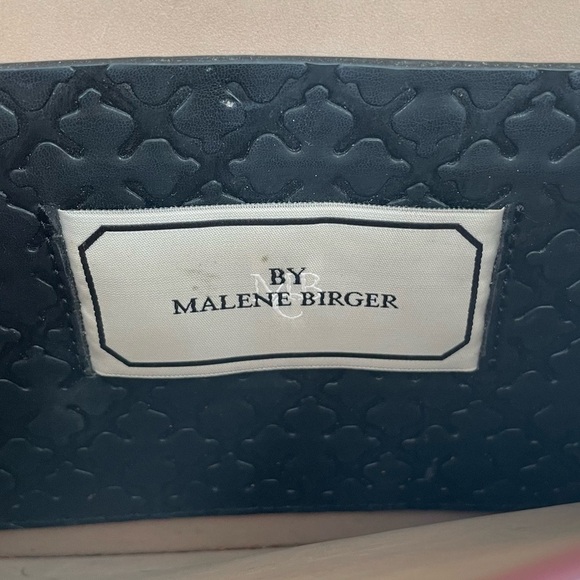 By Malene Birger Crossbody Bag purse red leather envelope medium solid designer - Picture 5 of 15